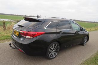 Hyundai I-40 1.7 CRDi I Catcher Premium Automaat 140pk Camera Leer Navigatie [ nieuwe model 2017/4