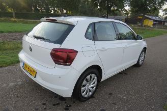 krockskadad bil auto Volkswagen Polo 1.0 TSI 5drs  Comfortline  Navigatie Camera   2019 Topstaat 2019/7