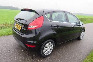 skadebil auto Ford Fiesta 1.6 TDCI  98.000km!!!!!! Nap [ Nergens te koop  96.000km  nap 2011 Airco 5drs titainum 2011/9