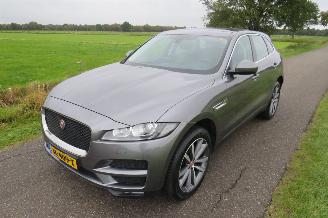 Jaguar F-Pace 2.0D 180pk Automaat Portofolio 4 AWD Panoramadak  [ splinter nieuwe Motor bij 137.000 km SUV picture 26
