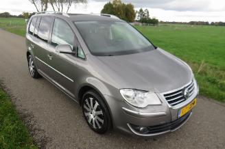 Volkswagen Touran 14 TSi 170pk Automaat   Highline Busines 226.000km [ splinter nieuwe Distrubitie picture 23
