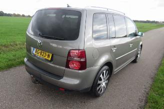 Volkswagen Touran 14 TSi 170pk Automaat   Highline Busines 226.000km [ splinter nieuwe Distrubitie picture 25
