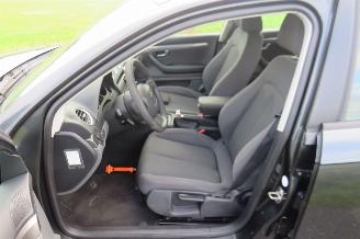 Seat Exeo ST 1.8  TSI 120pk 2011  Airco  Comfort Edition parkeerschade picture 14