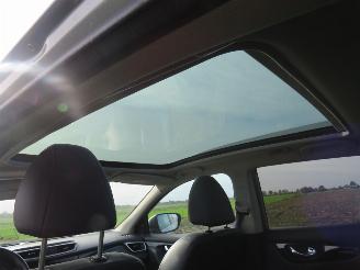 Nissan Qashqai MPV 1.2 Tekna 116pk 2017 Camera Navie Clima Stoelverwarming  leer vol optie picture 4