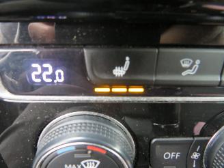 Volkswagen Golf 1.2 TSi 5drs 146.000km [ orgineel  R Line Uitgevoerd  Vol Optie  [ nieuwstaat  201414-10 picture 14