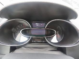 Renault Clio 0.9 TCe Zen 2019  Navigatie Airco   [ parkeerschade Bumper picture 18