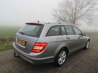 Auto incidentate Mercedes C-klasse 220 CDI 170pk Business Avangarde  2012 Estate navigatie  leer camera [ schadevrij 2012/5