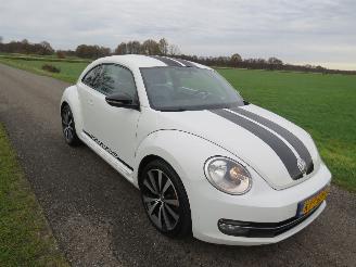 Auto incidentate Volkswagen Beetle 2.0 TSI  200pk Automaat Turbo Sport  11-2011 188.000km 2011/11