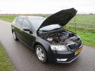 Skoda Octavia 1.2 TSi Greentech Active Edition  Camera Navigatie Clima Stoelverwarming picture 21