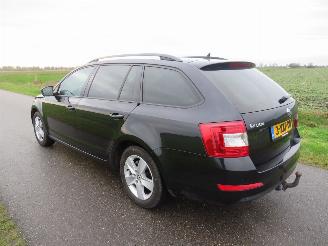 Skoda Octavia 1.2 TSi Greentech Active Edition  Camera Navigatie Clima Stoelverwarming picture 9