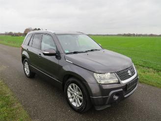 skadebil auto Suzuki Vitara 2.4 169pk Automaat Grande 4x4 High Executive  2009-12  camera Navigatie  clima stoelverwarming 2009/12