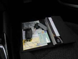 Opel Crossland X 1.2 110pk Turbo 115.000km nap Euro 6 navigatie Airco  Innovation  Suv [ nieuwstaat picture 6