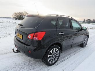 skadebil auto Nissan Qashqai 2.0 DCi 150pk Connect 2009-11 Navigatie clima 2009/11