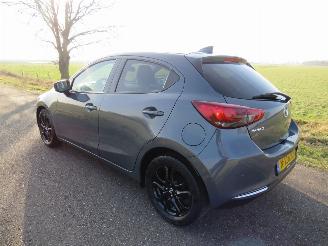 Vaurioauto  passenger cars Mazda 2 1.5 Hybride Elektrisch Benzine  ky activ-G Signature Camera / Navi / CarPlay / DAB / Stoel-Stuur Verwarming 2020/8