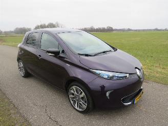 Damaged car Renault Zoé Elektrisch Automaat 51.000km Camera Navigatie  limited 2019  Schadevrij 2019/9