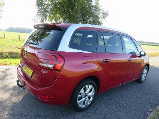 krockskadad bil auto Citroën C4 1.2 131pk Grande picasso 7 persoons euro 6 Business Navigatie Clima  2017 2017/9