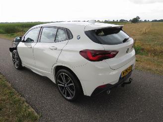 Avarii autoturisme BMW X2 SDRIVE18I  136 pk  Automaat  42.000km M High Executive 2021 4x4  ] s[plinter nieuw 2021/5