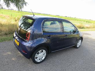 Vaurioauto  passenger cars Volkswagen Up! 1.0 High UP  89.000KM 5drs Nap Camera Navigatie  Airco  stormschade  2015 2018/8