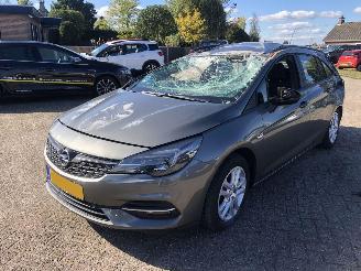  Opel Astra SPORTS TOURER 1.2 BUSINESS EDITION 2020/1
