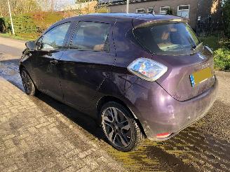 Auto incidentate Renault Zoé zoe R 90 intens 41KWH huur accu 2018/4