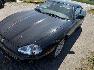 skadebil auto Jaguar Xk-8 v8 coupe 1999/10