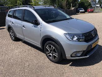 škoda osobní automobily Dacia Logan Logan MCV 1.0 TCe Bi-Fuel Stepway Serie Limitee 15th Anniv. 2020/9