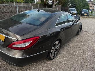 Damaged car Mercedes CLS cls 400 2014/10