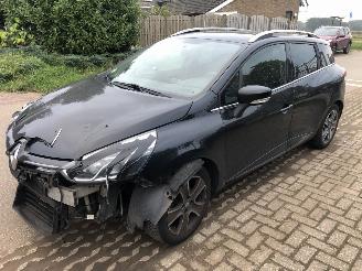 Renault Clio Clio Estate 1.5 dCi ECO Night&Day picture 2