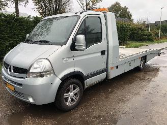 krockskadad bil bedrijf Renault Master Master T35 2.5 dCi oprijwagen 2008/3