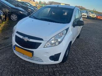 damaged passenger cars Chevrolet Spark bi fuel 2011/10
