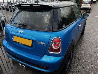 Mini Cooper S 1.6 picture 7