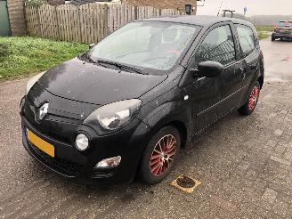 skadebil auto Renault Twingo Twingo 1.2 16V Collection 2013/6