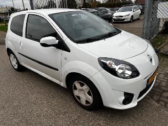 krockskadad bil auto Renault Twingo  2011/6