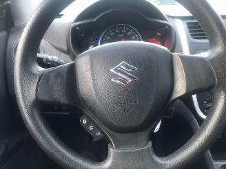 Suzuki Celerio  picture 14