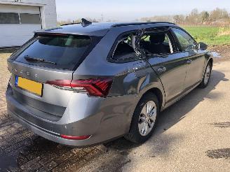 Skoda Octavia Octavia Combi 1.0 TSI Business Edition picture 8