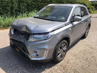 krockskadad bil auto Suzuki Vitara vitara 1.5 hybride select all grip 4x4 2022/3