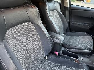 Toyota Auris Touring Sports 1.8 Hybrid Executive Navi Clima Cruise NAP ! picture 6