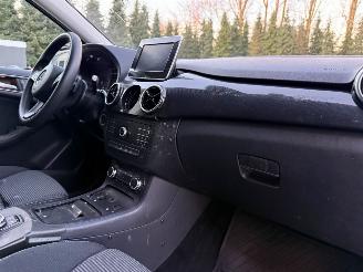 Mercedes B-klasse 220d Ambition Automaat Navi Cruise 106150 Km NAP ! picture 5