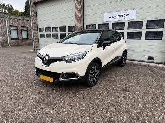 skadebil auto Renault Captur 0.9 TCe Dynamique Clima Navi Cruise 15801 Km NAP ! 2016/3