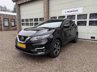 Schadeauto Nissan Qashqai 1.3 DIG-T N-Connecta Pano Navi Clima 2019/7