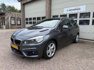 damaged passenger cars BMW 2-serie 218i Sport Automaat Clima Navi Cruise 98461 Km NAP ! 2015/11