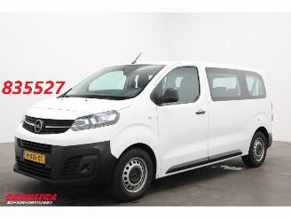 krockskadad bil auto Opel Vivaro 1.5 CDTI 9-Persoons Airco Cruise 2021/8