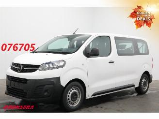 skadebil bedrijf Opel Vivaro 1.5 CDTI 9-Pers. Airco Cruise 2021/12