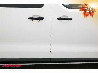 Peugeot e-Expert 50 kWh Kombi Aut. 9-zits PDC Airco Radio Bluetooth picture 9