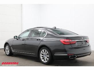 BMW 7-serie 740e iPerformance Massage HUD Memory LRHZ ACC Camera 134.474 km! picture 4