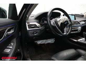 BMW 7-serie 740e iPerformance Massage HUD Memory LRHZ ACC Camera 134.474 km! picture 19