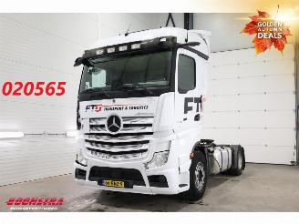 krockskadad bil vrachtwagen Mercedes Actros 1845 ACC MirrorCam 4X2 Euro 6 2020/4