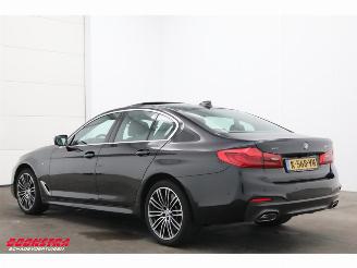 BMW 5-serie 540i xDrive M-Sport Schuifdak HUD ACC Memory H/K Camera picture 4