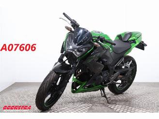 dommages motocyclettes  Kawasaki  Z 300 ABS 2016/3