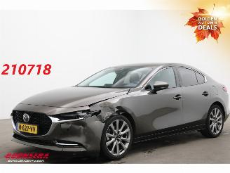 uszkodzony samochody osobowe Mazda 3 2.0 e-SkyActiv-X M Hybrid 186 Luxury LED ACC Bose HUD Memory LRHZ 2022/2